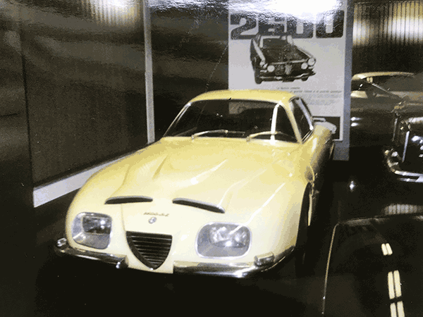 Alfa Romeo 2600 Prototipo